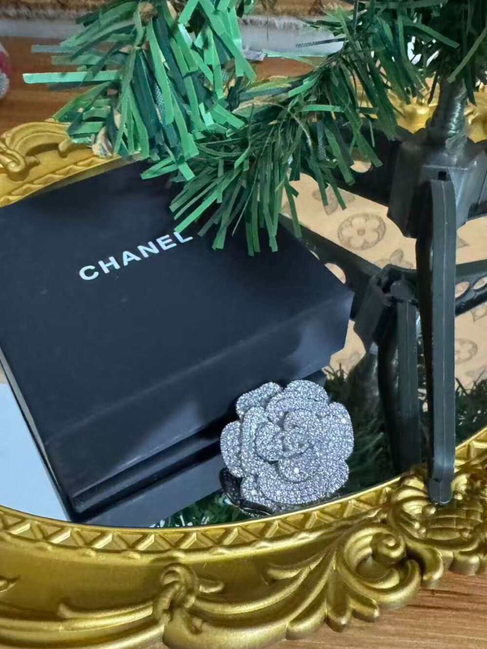 Chanel Camellia: Where Timeless Elegance Meets Meticulous Craftsmanship.